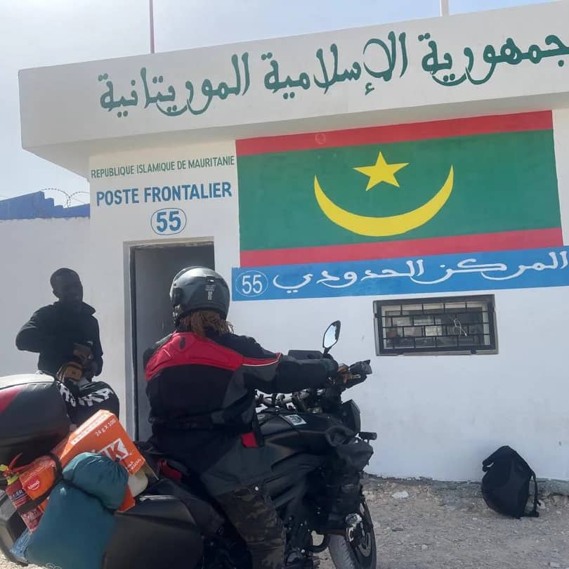 Bambina, la motarde ivoirienne qui veut parcourir le monde à moto