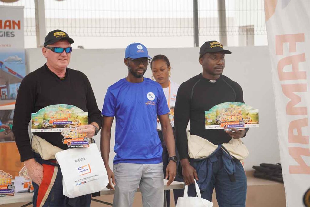 2e : ROBINSON Steve & YAO N'GUESSAN Elisha • MITSUBISHI EVO 9